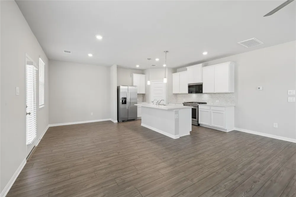 2046 West Darlington Oak Ct Conroe, TX 77304