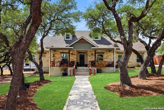 230 Oak Country Helotes, TX 78023