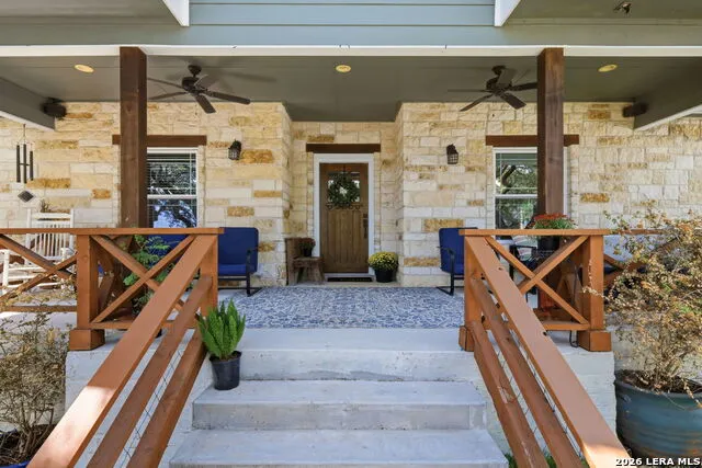 230 Oak Country Helotes, TX 78023