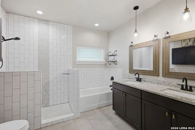 230 Oak Country Helotes, TX 78023