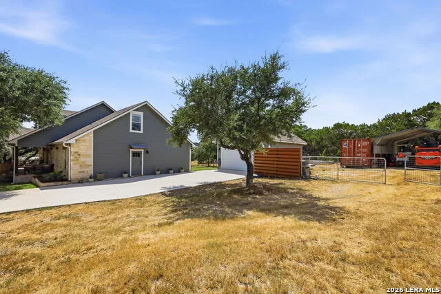 230 Oak Country Helotes, TX 78023