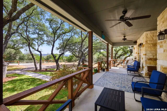 230 Oak Country Helotes, TX 78023