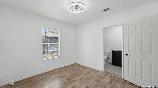 222 LAURELWOOD DR San Antonio, TX 78213