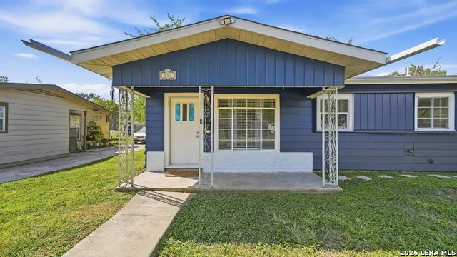 222 LAURELWOOD DR San Antonio, TX 78213