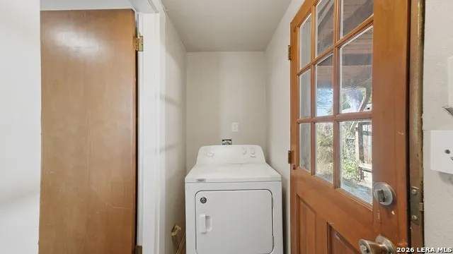 222 LAURELWOOD DR San Antonio, TX 78213