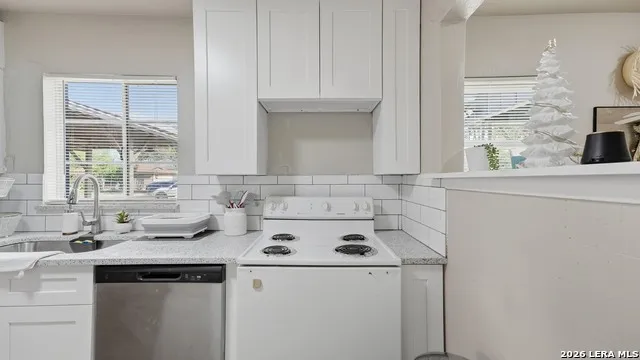 222 LAURELWOOD DR San Antonio, TX 78213