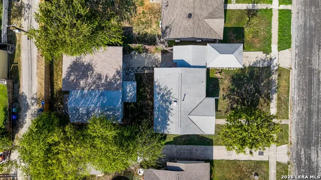 222 LAURELWOOD DR San Antonio, TX 78213