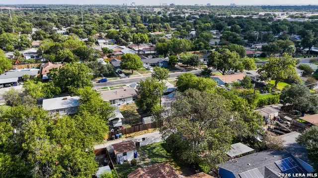 222 LAURELWOOD DR San Antonio, TX 78213