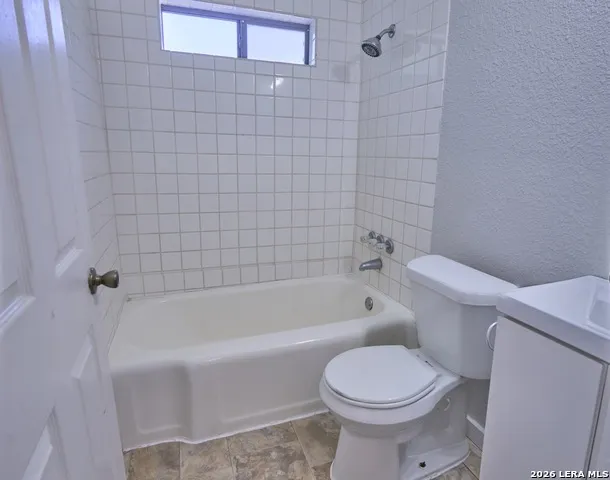 2346 Burnet St. San Antonio, TX 78202