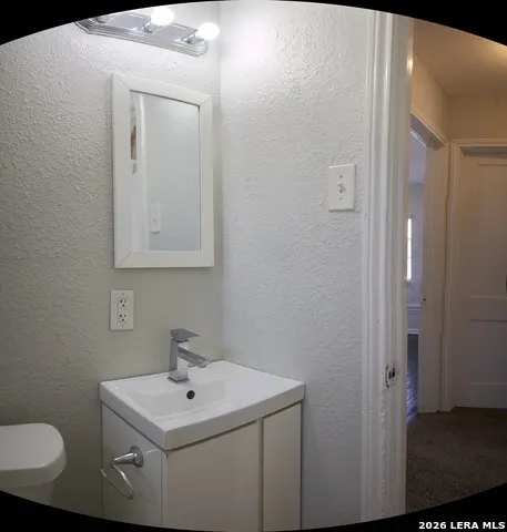 2346 Burnet St. San Antonio, TX 78202