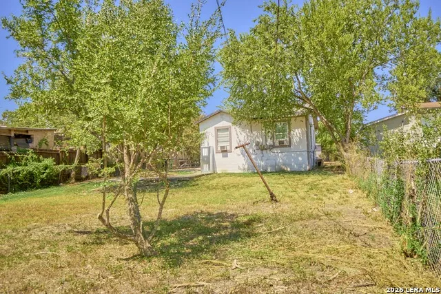 2346 Burnet St. San Antonio, TX 78202