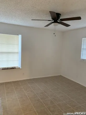 5818 Fermi San Antonio, TX 78228