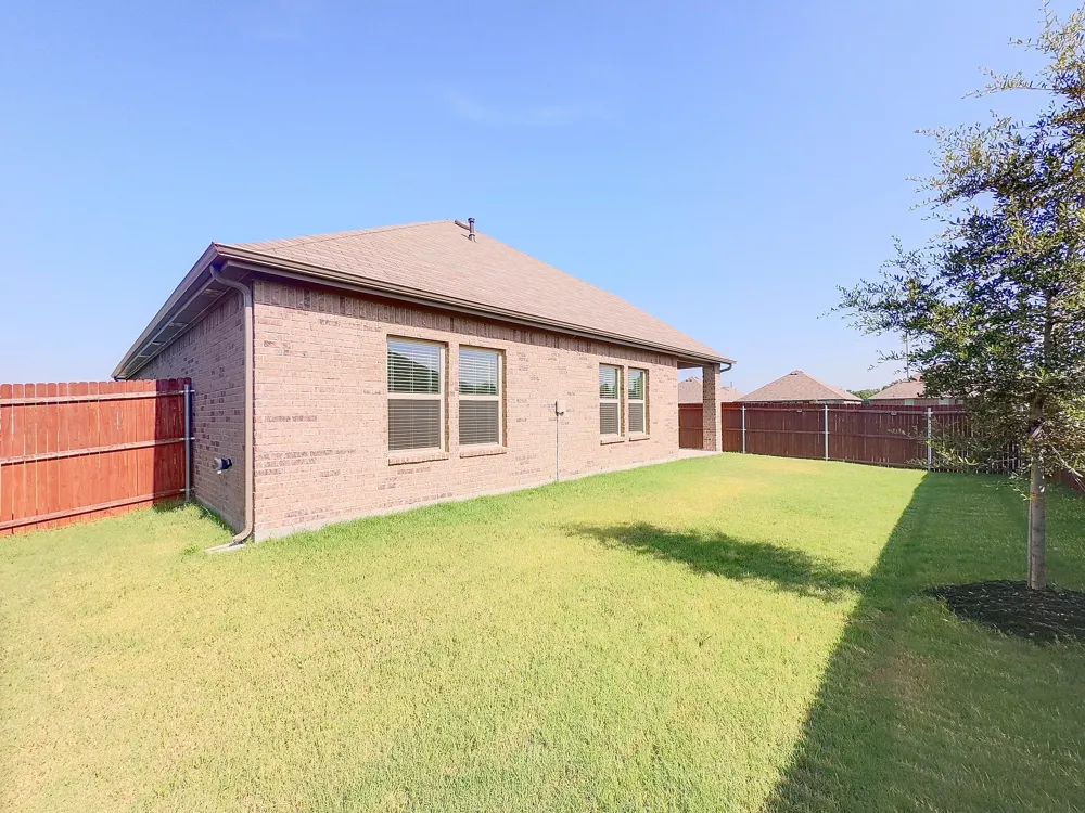 218 Alice Springs Lane Caddo Mills, TX 75135