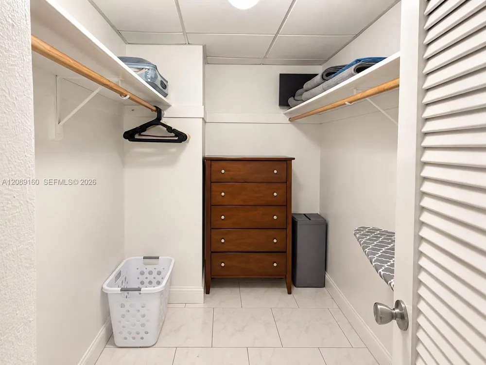 3901 S Ocean Dr #5A Hollywood, FL 33019