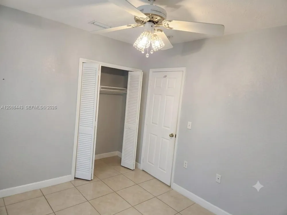 325 SW 63rd Ave #325 Miami, FL 33144