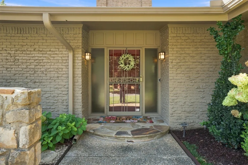 6316 E 57th Place Tulsa, OK 74135