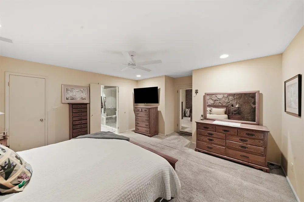 6316 E 57th Place Tulsa, OK 74135