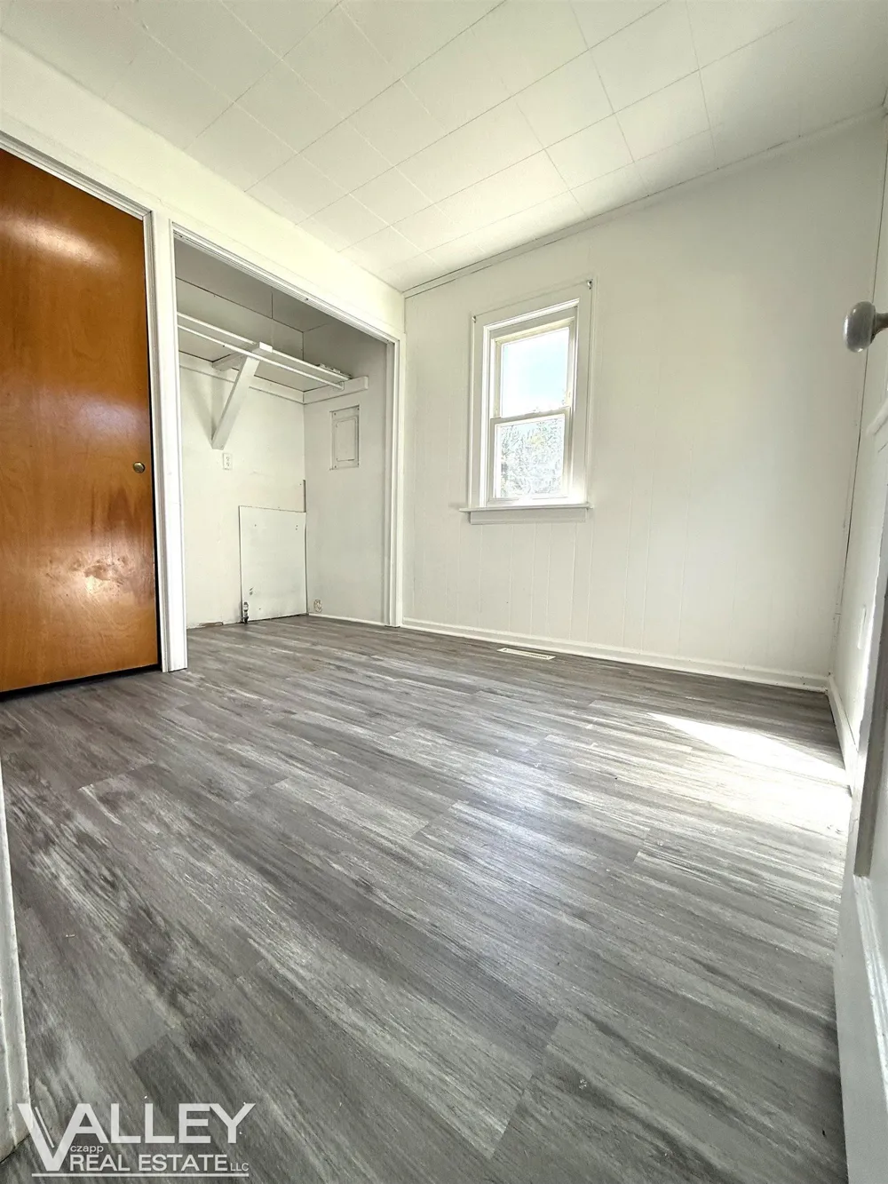 595 S River Road Thomas Township, MI 48609