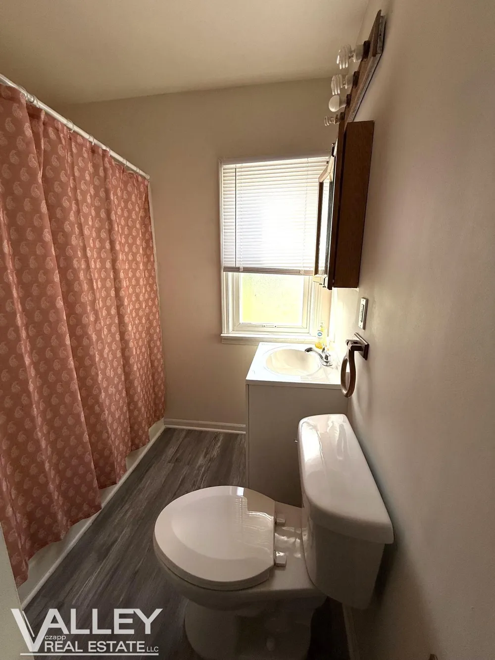 595 S River Road Thomas Township, MI 48609