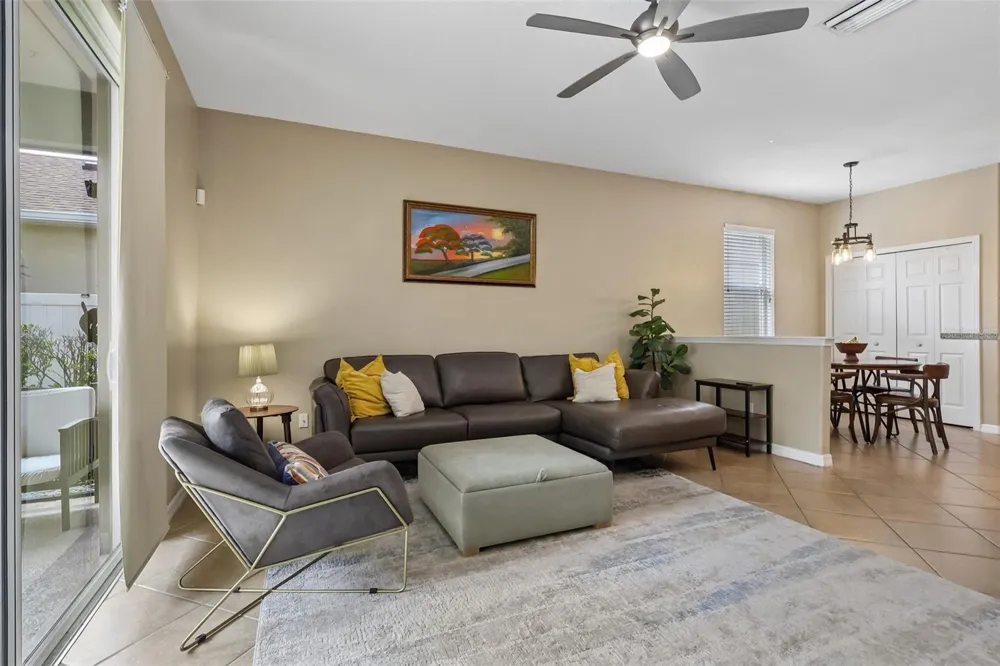 2217 LONG DERBY WAY Casselberry, FL 32707