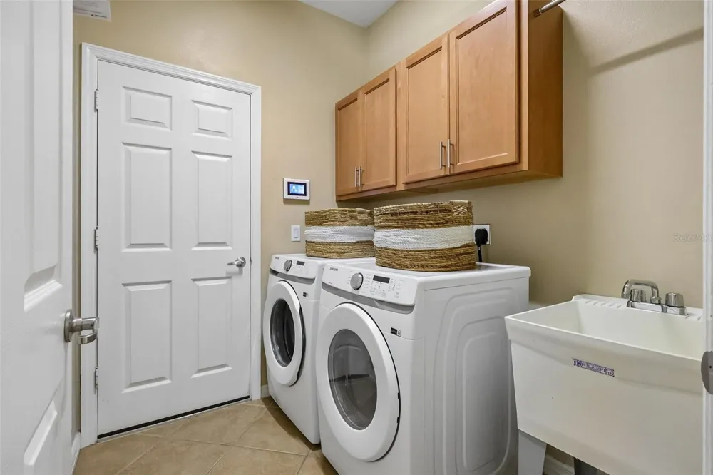 2217 LONG DERBY WAY Casselberry, FL 32707