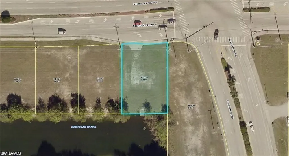 628 Nicholas Parkway E Cape Coral, FL 33990