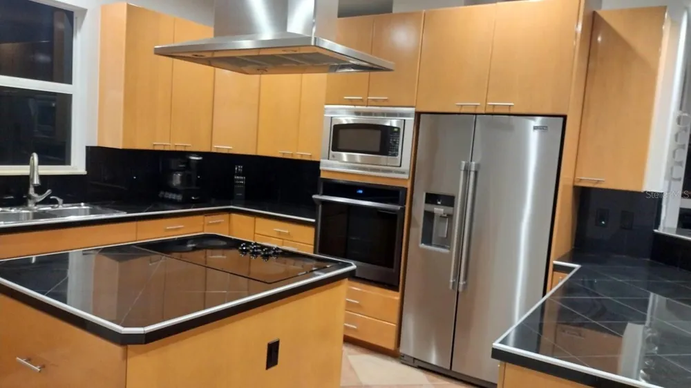 4250 SWIFT ROAD Sarasota, FL 34231