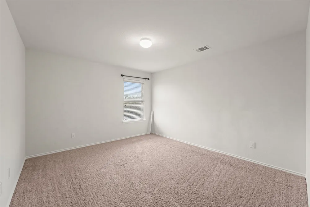 516 Clearlake Drive Waxahachie, TX 75165