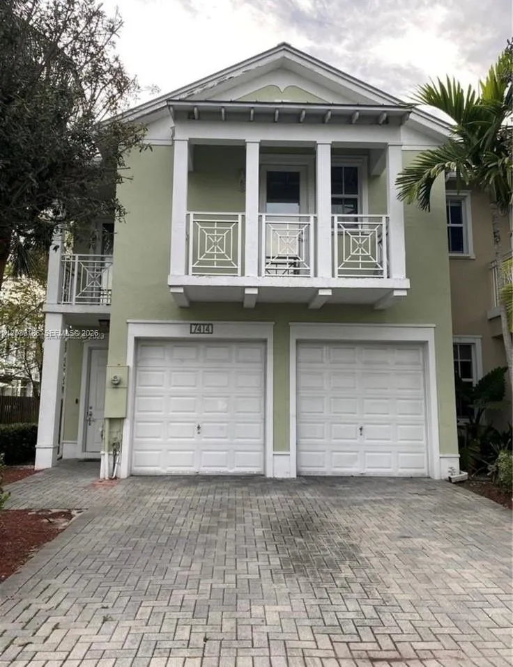 7414 NW 107th Ct Doral, FL 33178