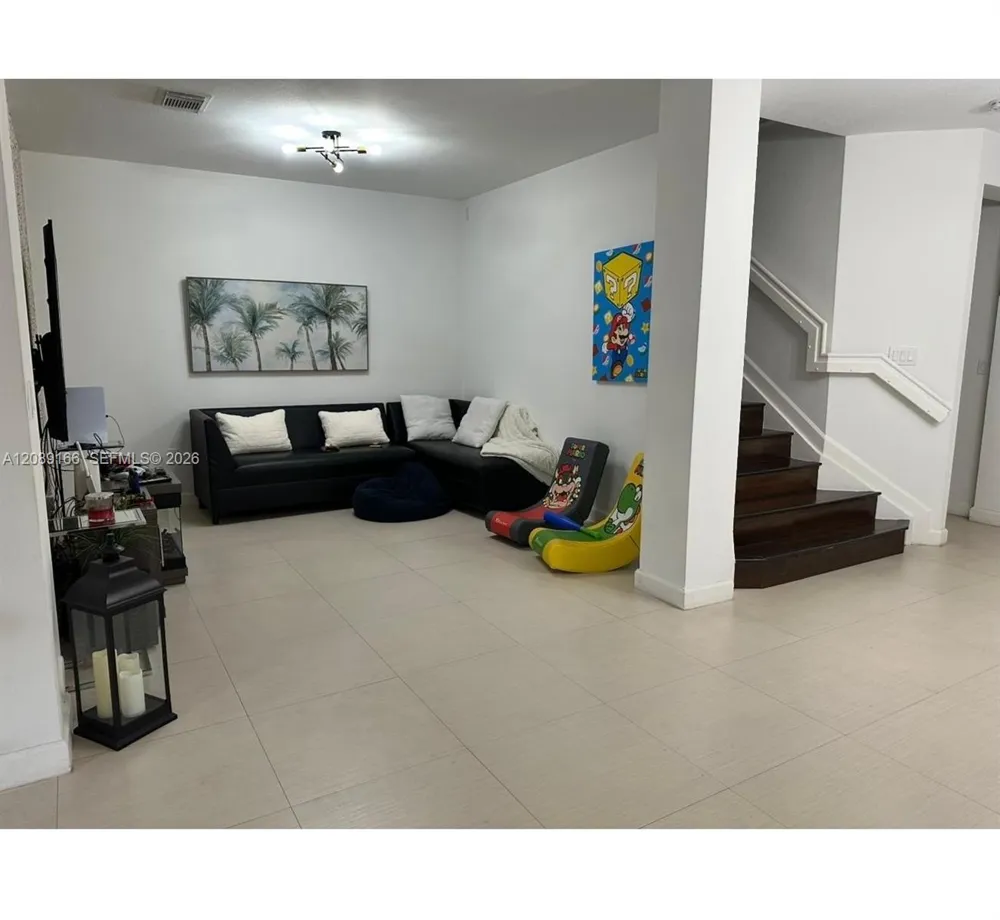 7414 NW 107th Ct Doral, FL 33178