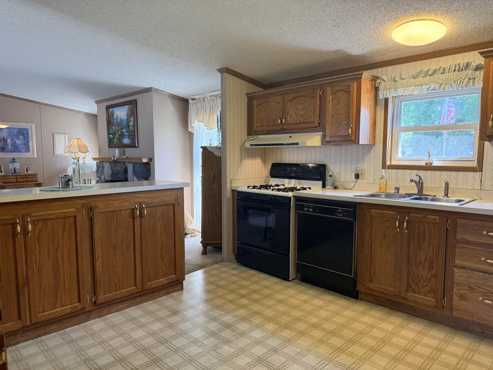 1990 Ironwood West Court Muskegon, MI 49442