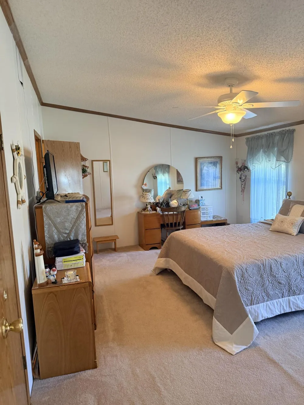1990 Ironwood West Court Muskegon, MI 49442