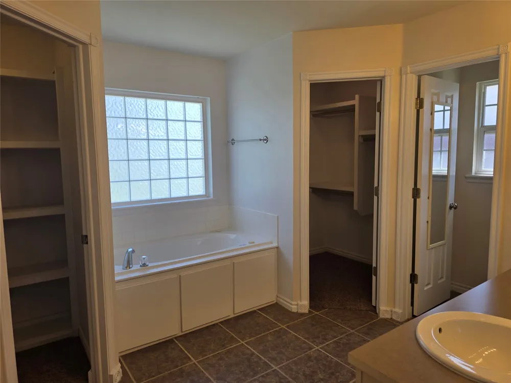 3917 Rosewood Place Tahlequah, OK 74464