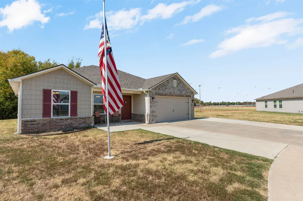 11008 100th East Avenue Owasso, OK 74055
