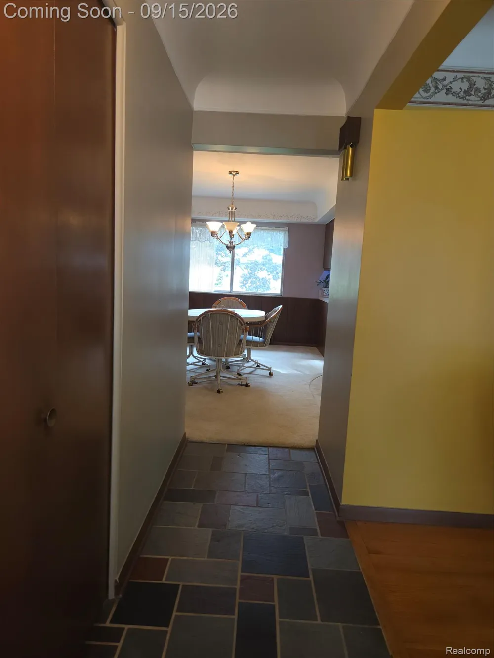 37347 Ruth Drive Sterling Heights City, MI 48312