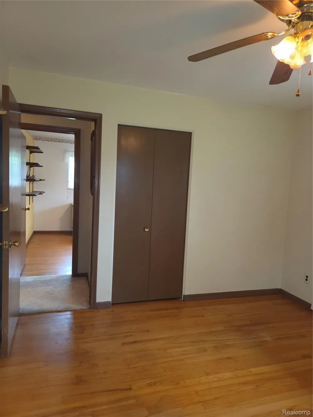 37347 Ruth Drive Sterling Heights City, MI 48312