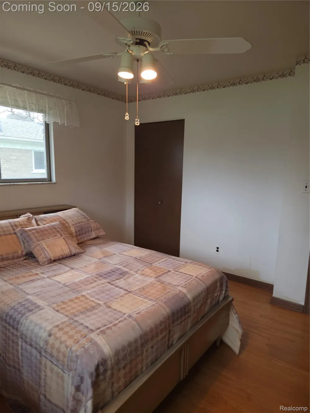 37347 Ruth Drive Sterling Heights City, MI 48312