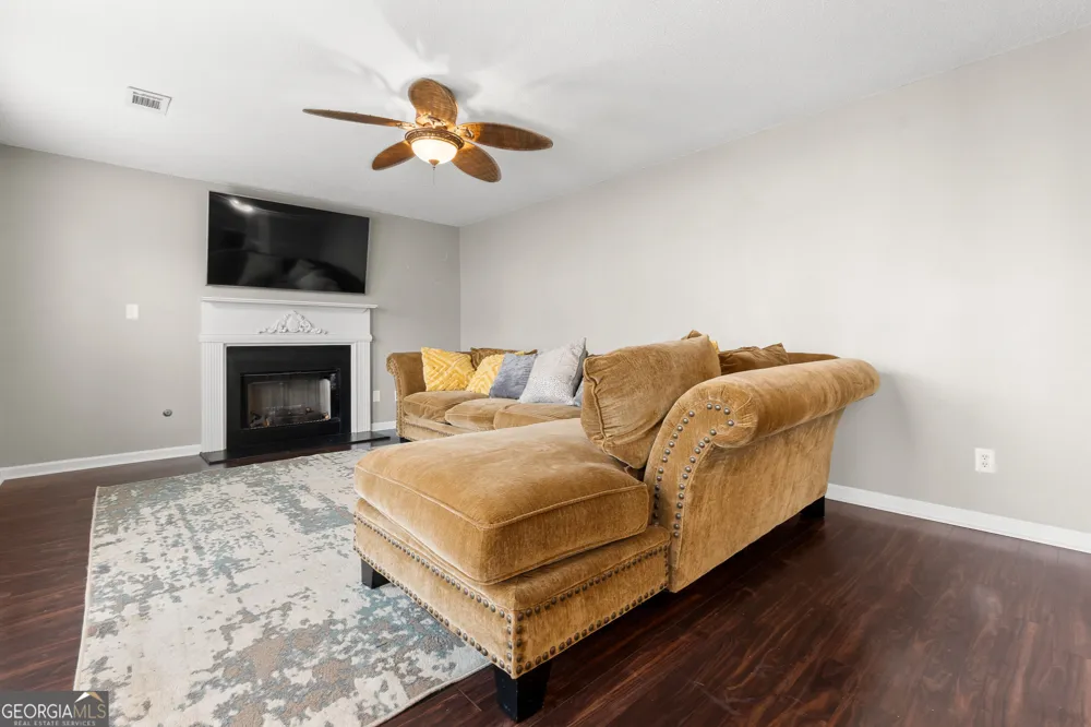 502 Timberwind DR Byron, GA 31008