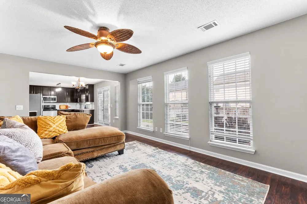 502 Timberwind DR Byron, GA 31008