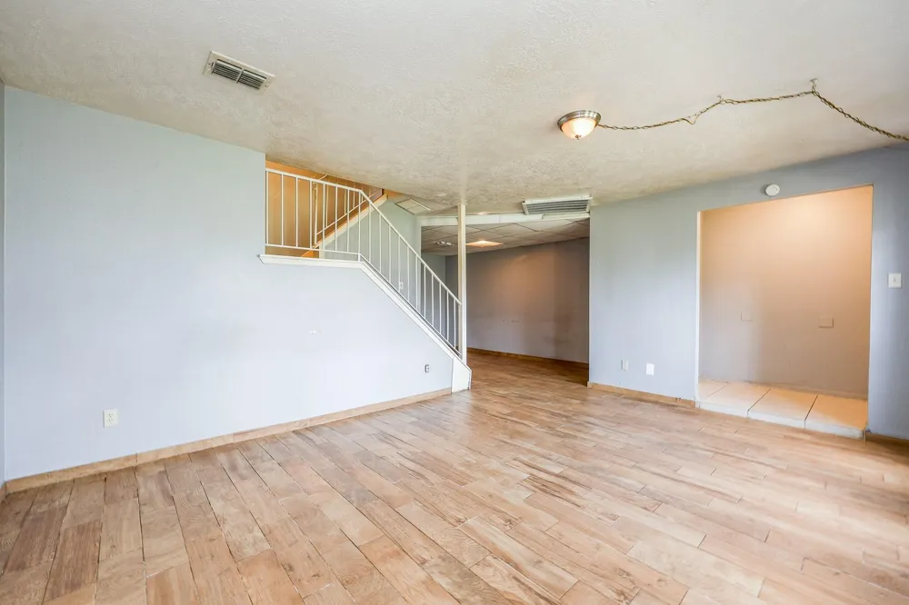 7047 Chasewood Drive Houston, TX 77489