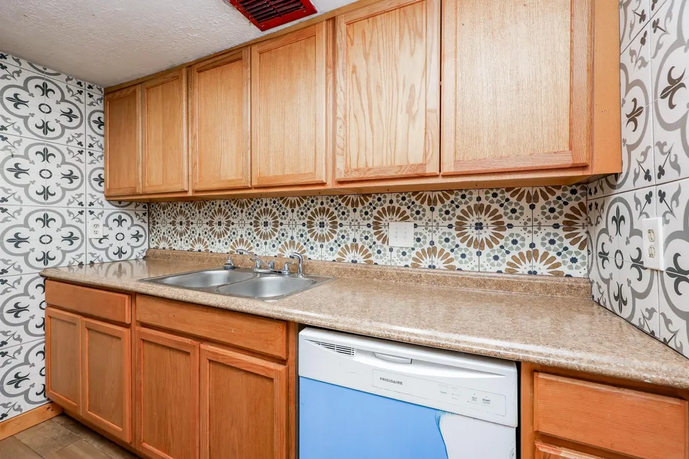 7047 Chasewood Drive Houston, TX 77489