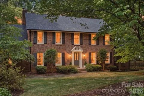 5138 Panhandle Circle