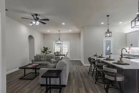 1336 E Fogg Street Fort Worth, TX 76115