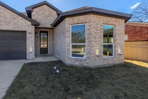 1336 E Fogg Street Fort Worth, TX 76115