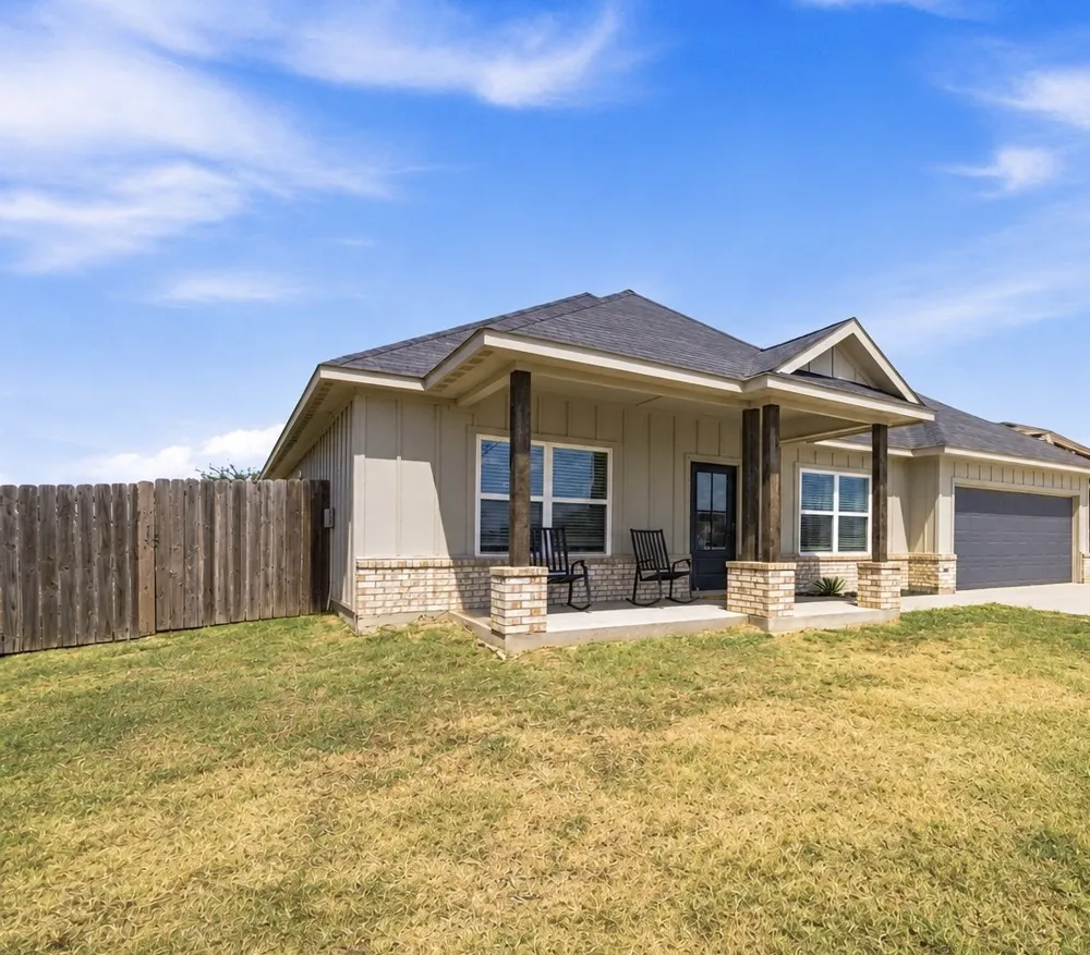 8001 County Road 109 Alvarado, TX 76009