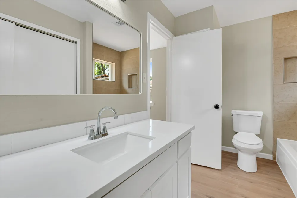 1428 Woodfern Drive Arlington, TX 76018