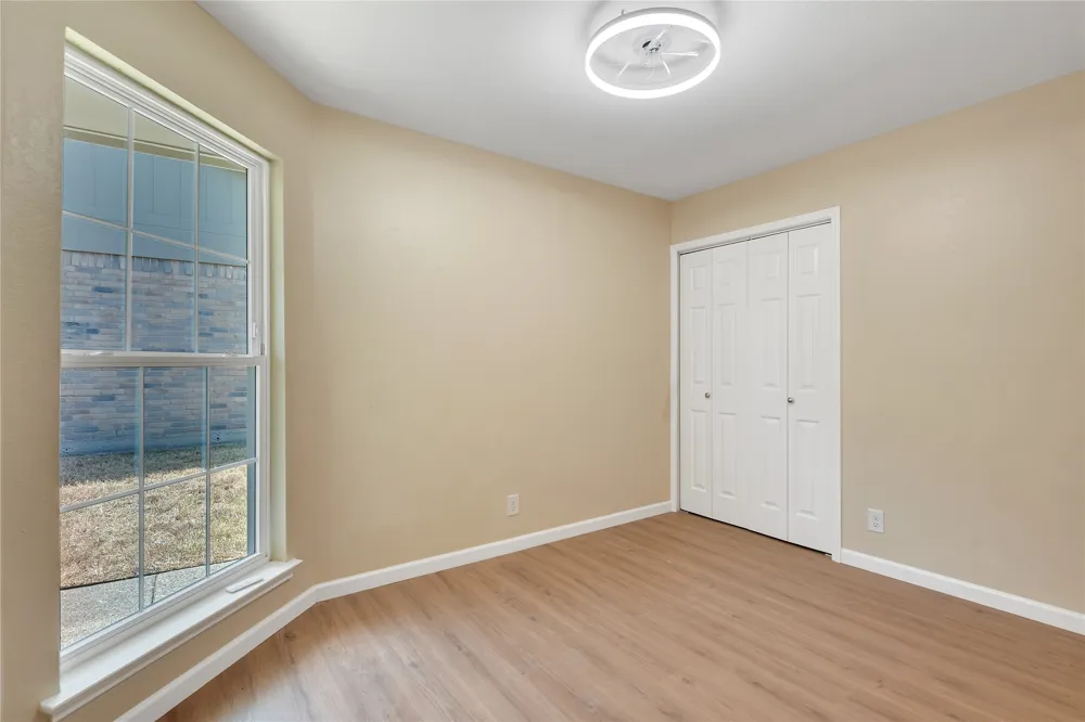 1428 Woodfern Drive Arlington, TX 76018
