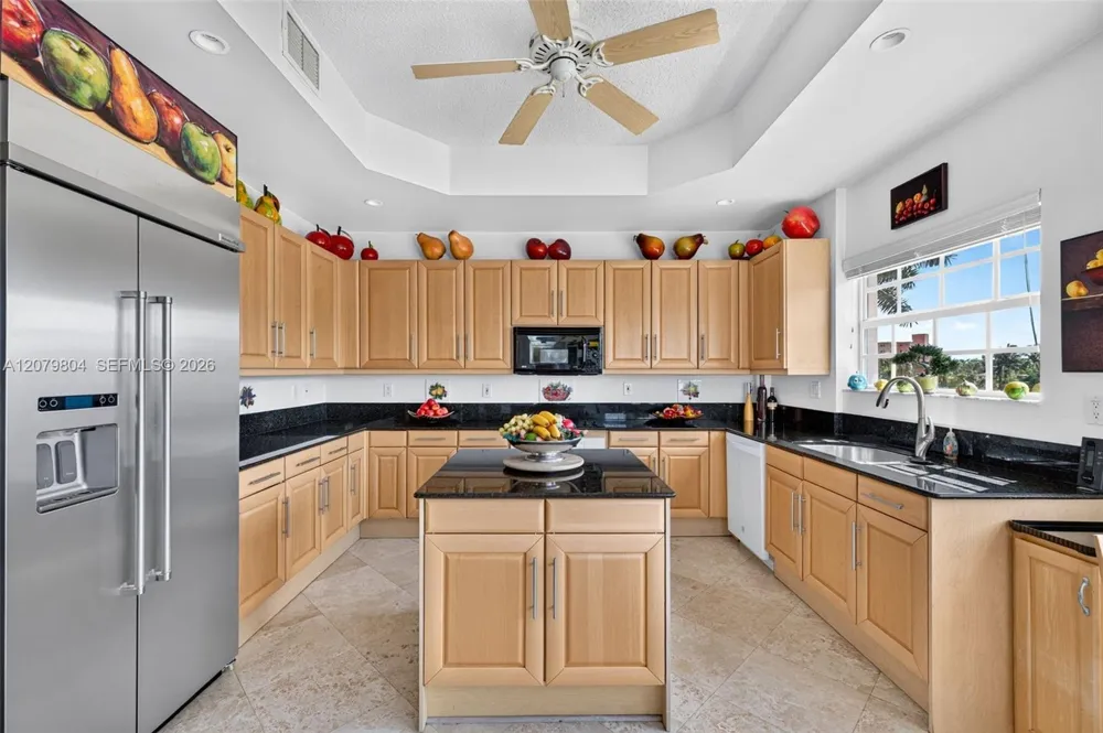 25 Hendricks Isle #303 & 304 Fort Lauderdale, FL 33301