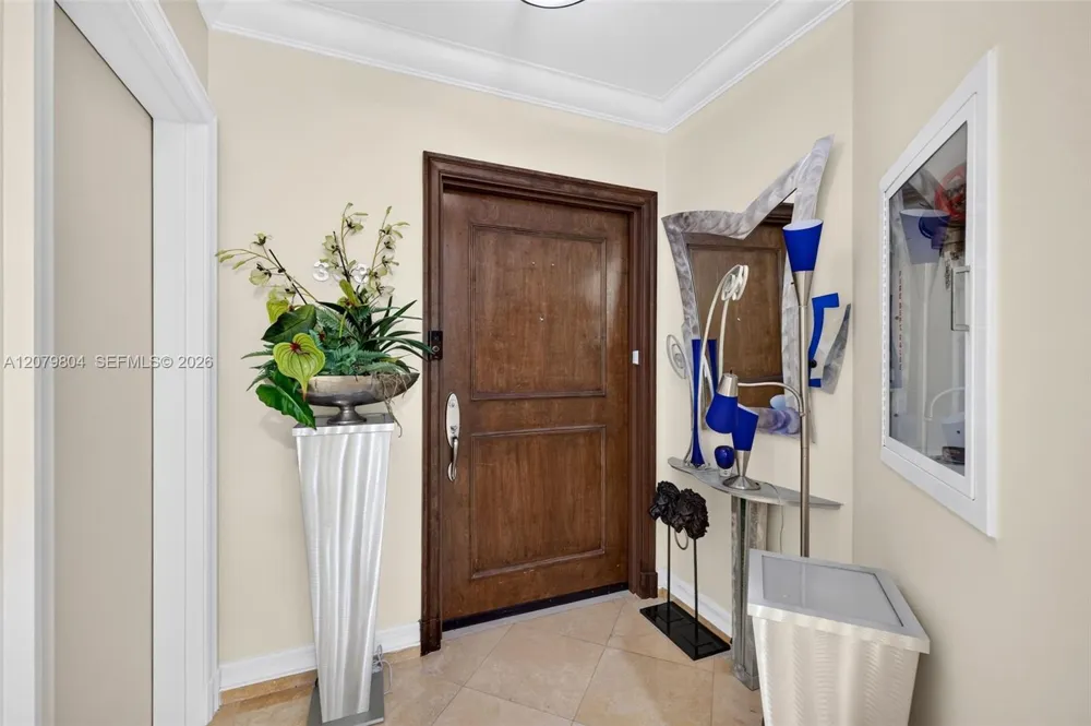 25 Hendricks Isle #303 & 304 Fort Lauderdale, FL 33301