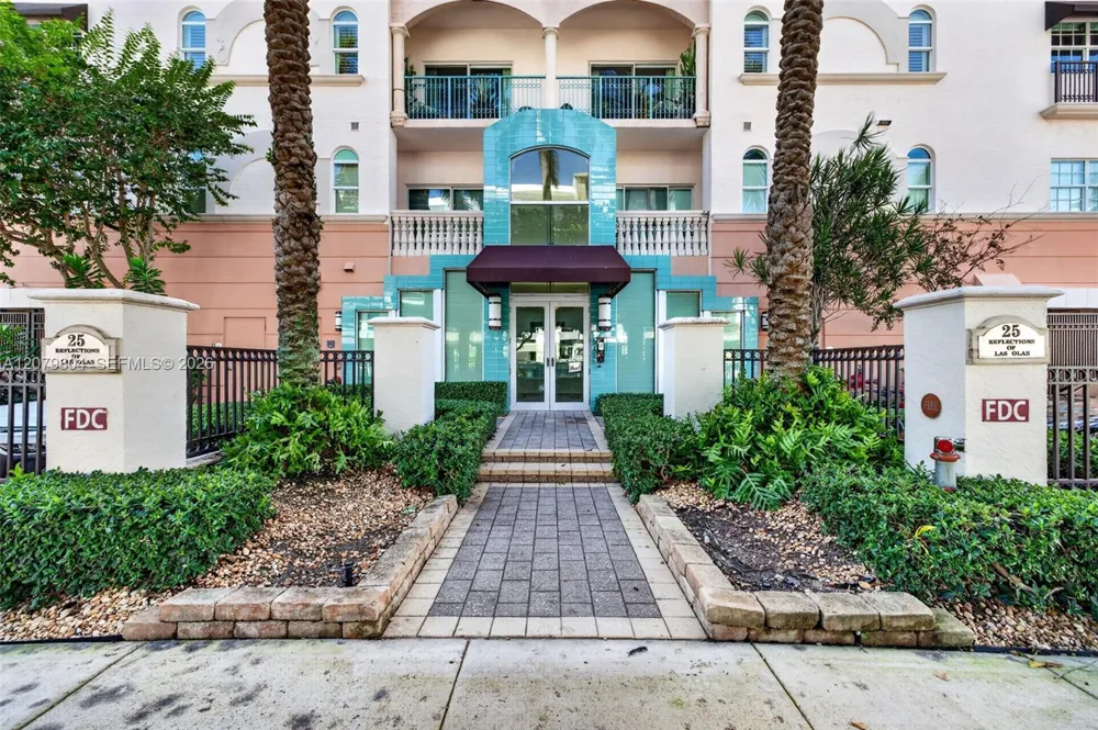 25 Hendricks Isle #303 & 304 Fort Lauderdale, FL 33301